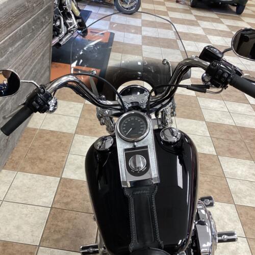 2002 Dyna Wide Glide thumb 1