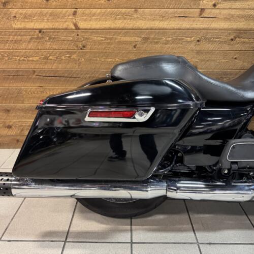 2019 Harley-Davidson® Electra Glide® Standard Vivid Black FLHT thumb 0