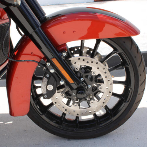 2025 Harley-Davidson Tri Glide Ultra FLHTCUTG thumb 1