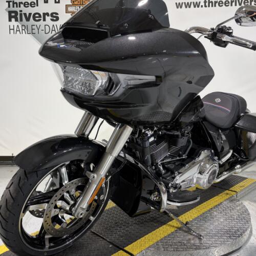 2026 Harley-Davidson® Road Glide® Midnight Ember Liberty thumb 0