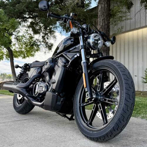 RH975 2026 Nightster® thumb 3