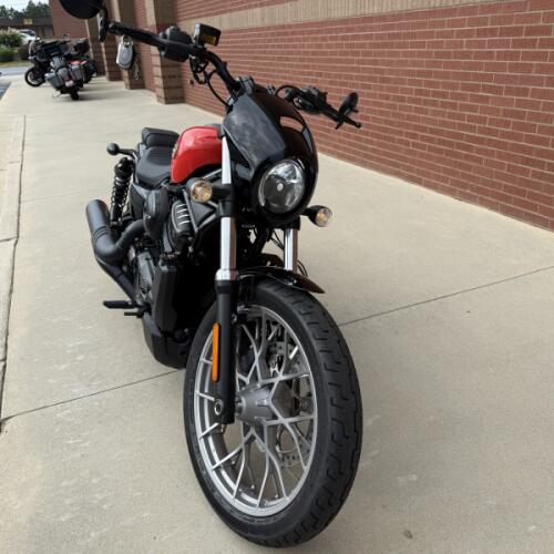 2026 Harley-Davidson® Nightster® Special Blood Orange Black Trim thumb 0