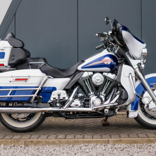 2007 Harley-Davidson® Electra Glide Ultra Classic thumb 2
