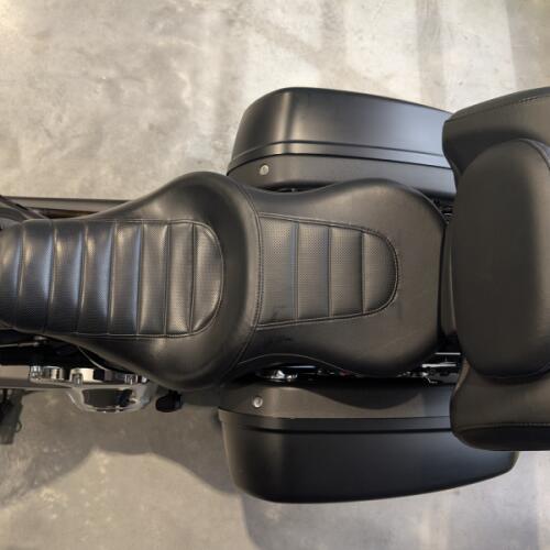 2018 Harley-Davidson® Sport Glide™ Vivid Black thumb 0