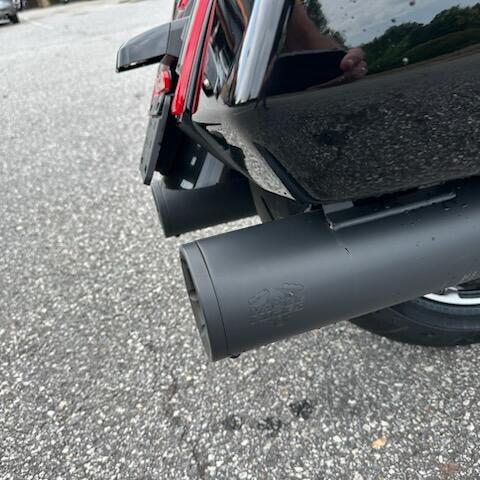 2024 Harley-Davidson® Road Glide® Vivid Black thumb 1
