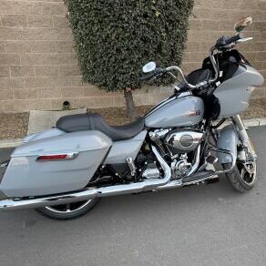 FLTRX 2026 Road Glide® thumb 2