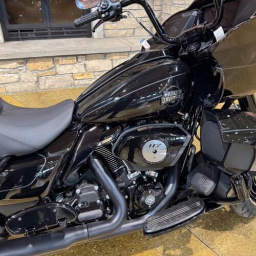 FLTRXL 2026 Road Glide Limited thumb 2