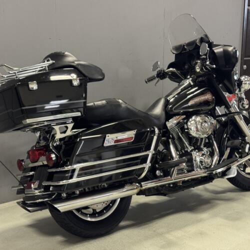 FLHTC 2007 Electra Glide® Classic thumb 2