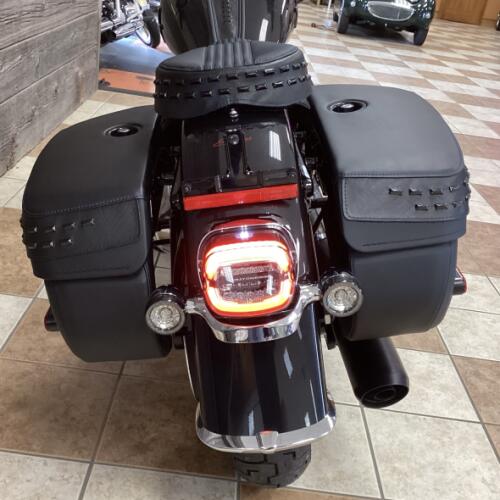 2026 Harley-Davidson® Heritage Classic Midnight Ember w/Laced Wheels thumb 0