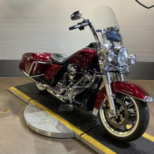 FLHR 2017 Road King® thumb 3