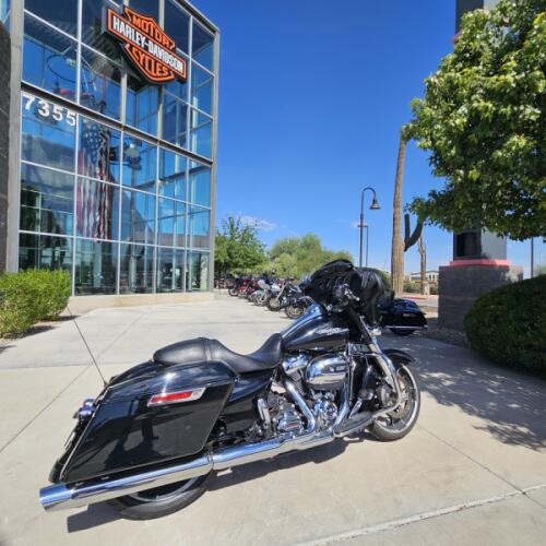 FLHX 2023 Street Glide® thumb 1