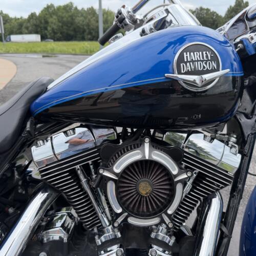 2008 Harley-Davidson® Road King® Classic Pacific Blue Pearl & Vivid Black thumb 0