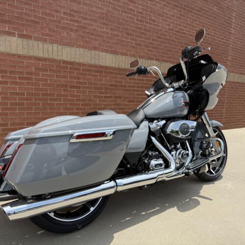 2026 Harley-Davidson® Road Glide® Dark Billiard Gray thumb 1