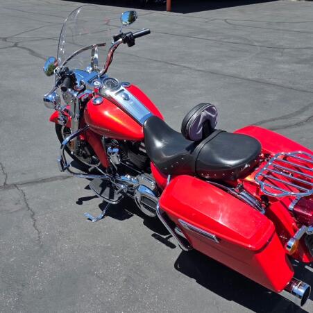 FLHR 2017 Road King® thumb 2