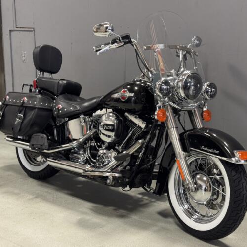 FLSTC 2017 Heritage Softail® Classic thumb 3