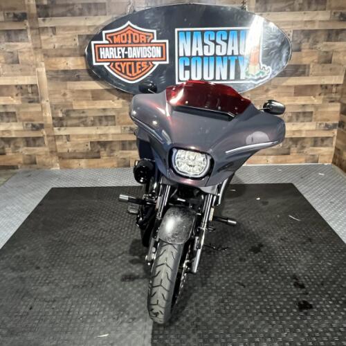 2026 Harley-Davidson® CVO Street Glide ST Inferno Gray thumb 3