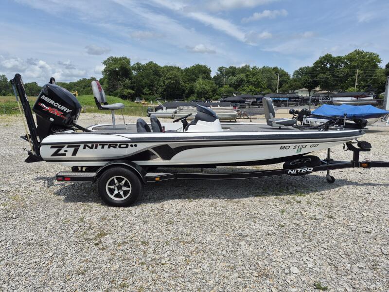 2015 Nitro N7~Mercury 150HPw/294 Hours &https://www.m-bws.com/admin/inventory/a Single Axle Trailer 