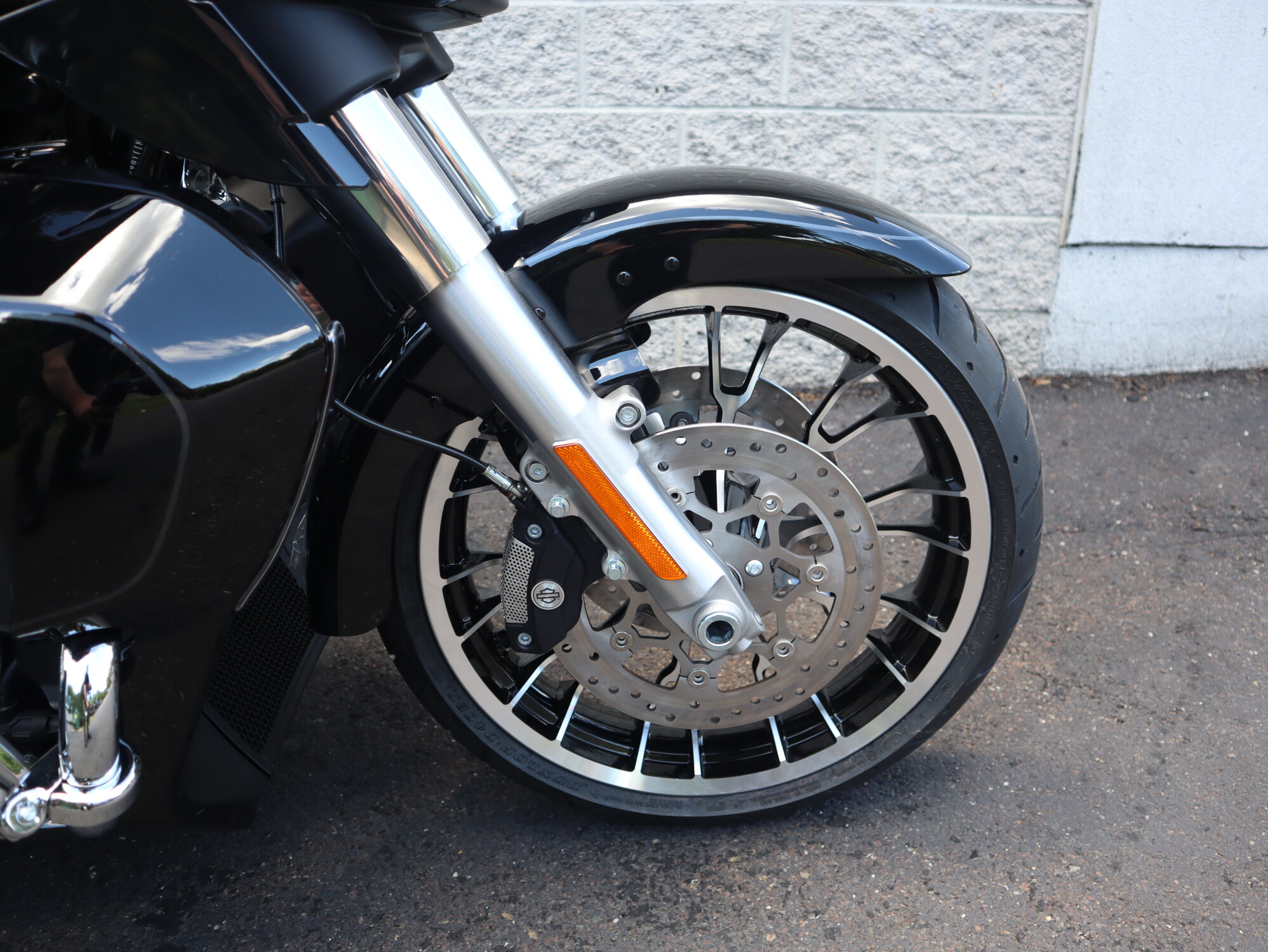 2026 Harley-Davidson® Street Glide 3 Limited FLHLT, photo 12