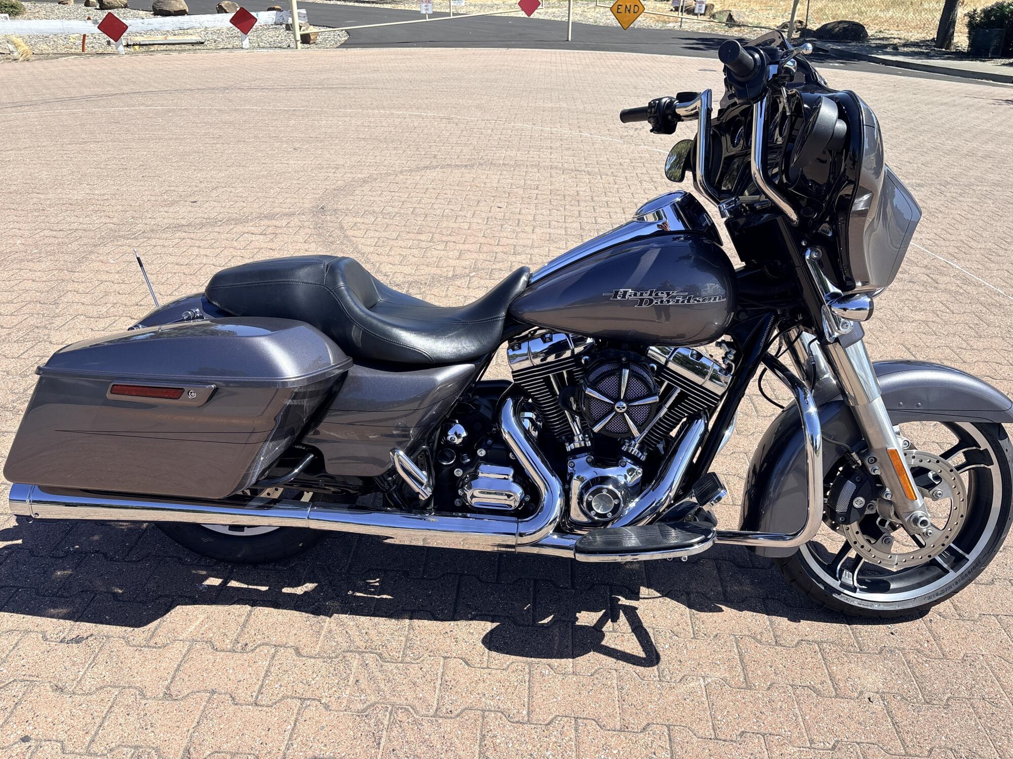 FLHXS 2014 Street Glide® Special