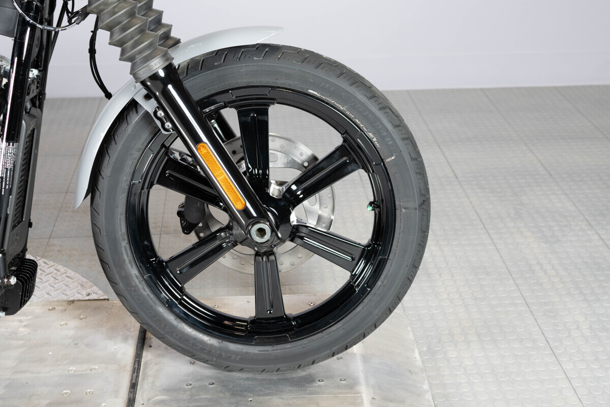 2026 Harley-Davidson® Street Bob® FXBB, photo 13
