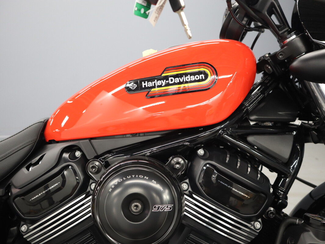 2026 Harley-Davidson® Nightster™ Special RH975S, photo 15