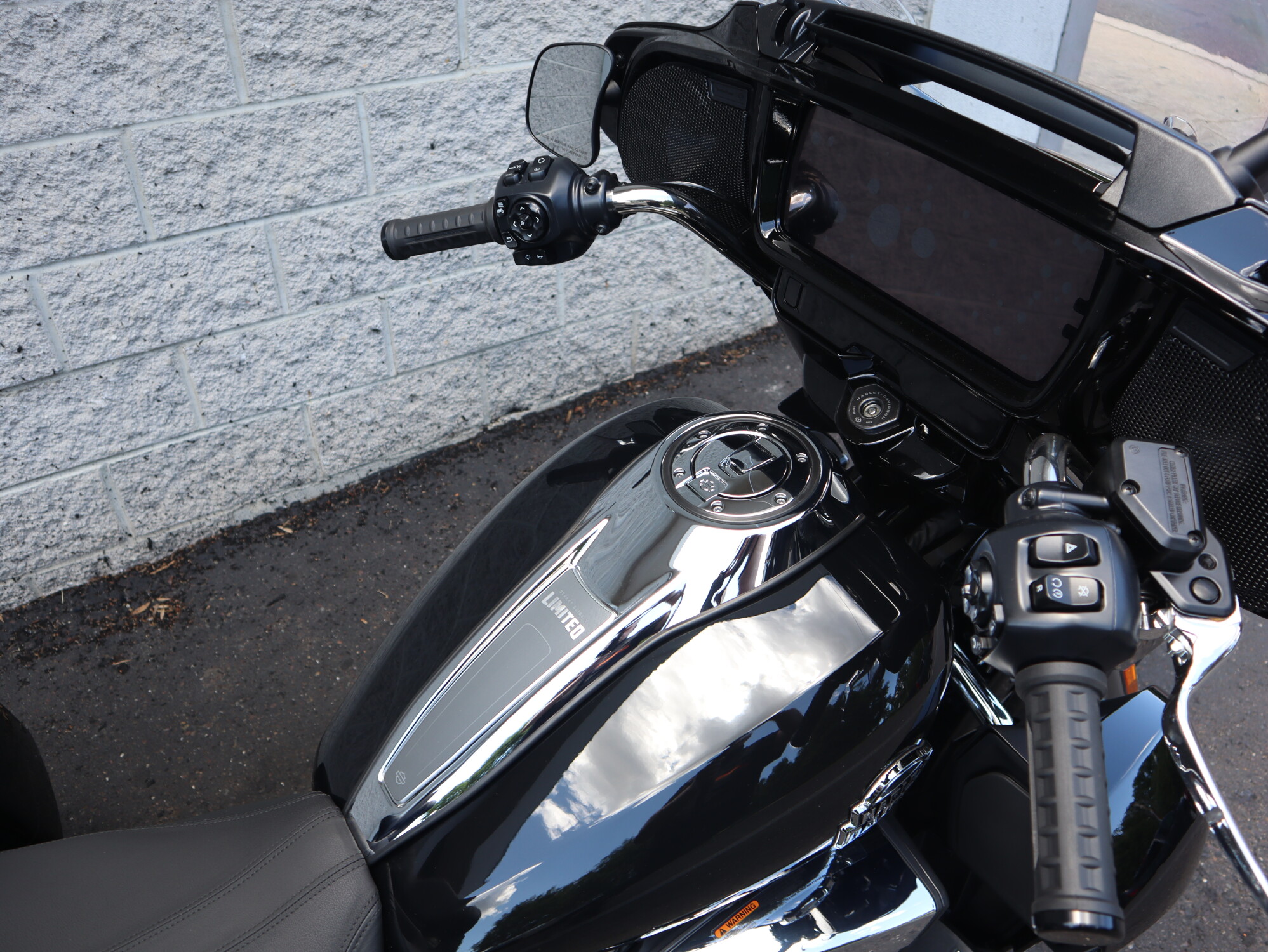 2026 Harley-Davidson® Street Glide 3 Limited FLHLT, photo 20