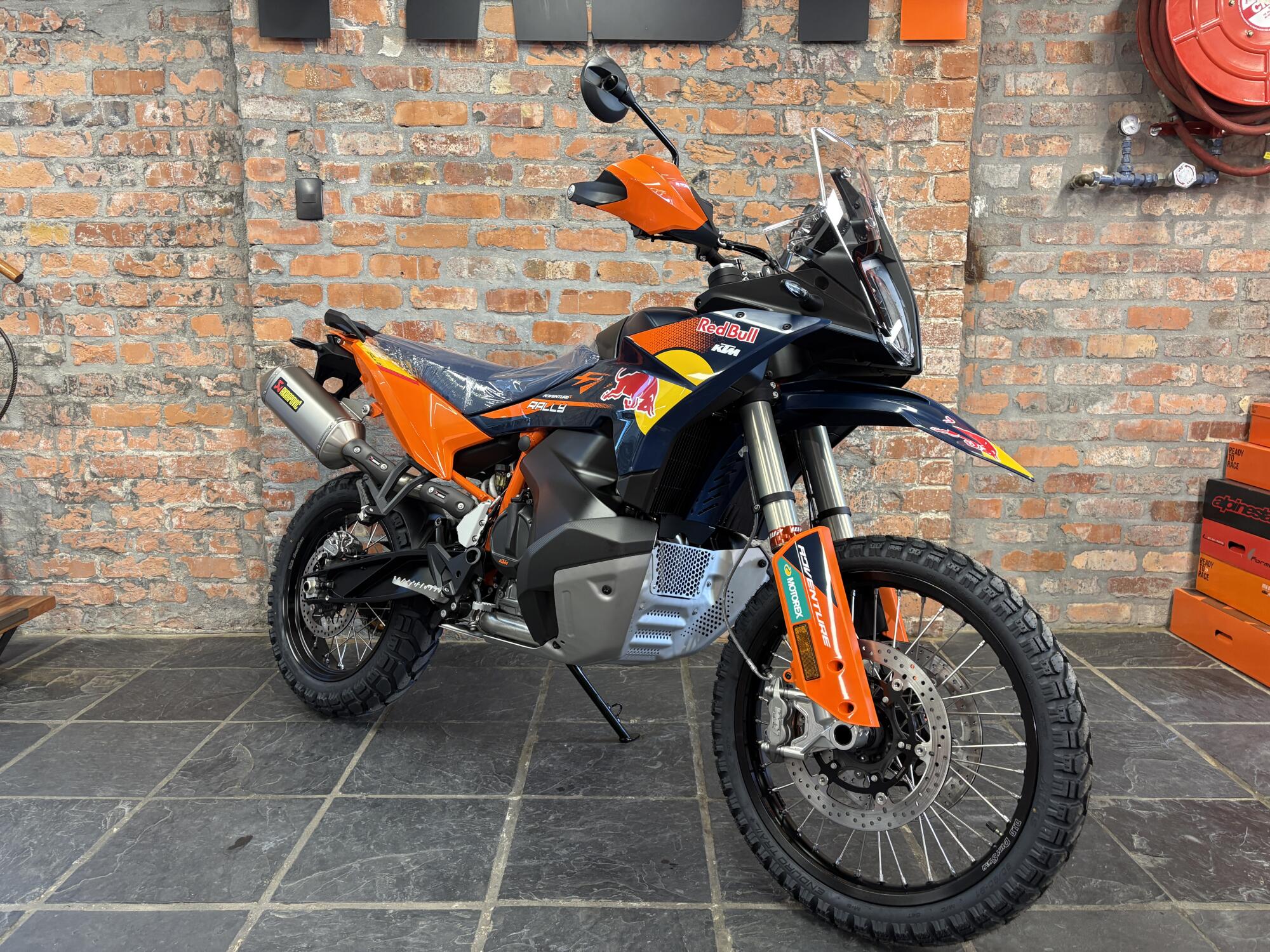 2026 KTM 890 Adventure Rally
