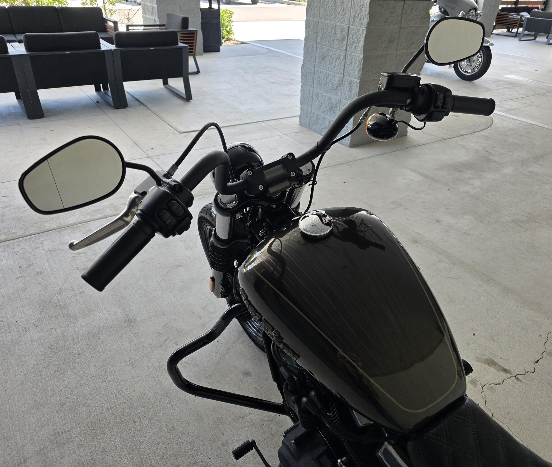 2020 Harley-Davidson® Street Bob® River Rock Gray, photo 14