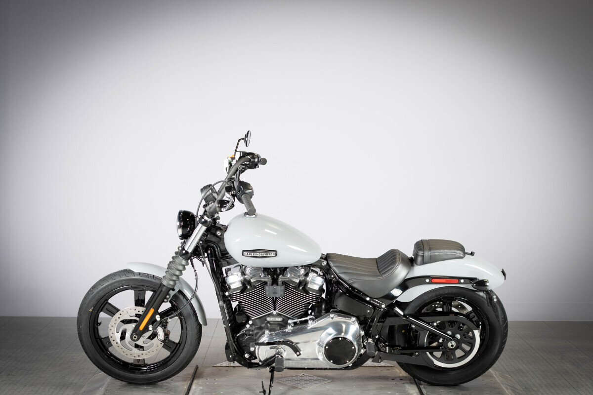 2026 Harley-Davidson® Street Bob® FXBB, photo 24