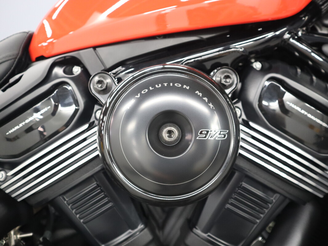 2026 Harley-Davidson® Nightster™ Special RH975S, photo 17