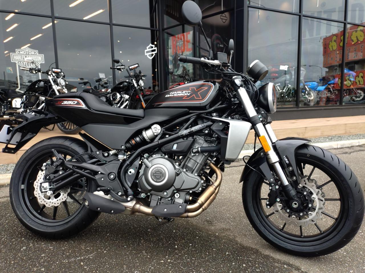  2025　X350　認定中古車　 ドラマティック　ブラック