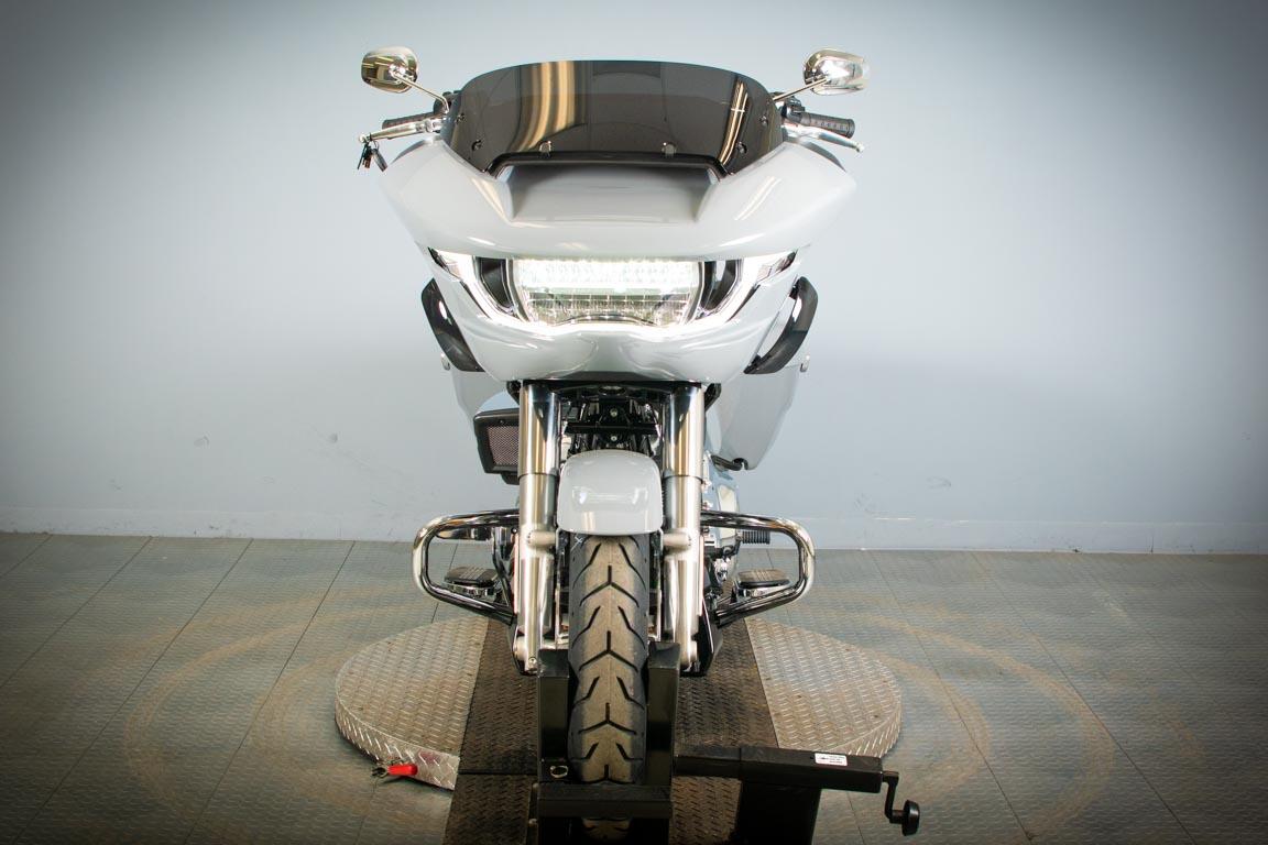 2026 Harley-Davidson® Road Glide™ FLTRX, photo 3