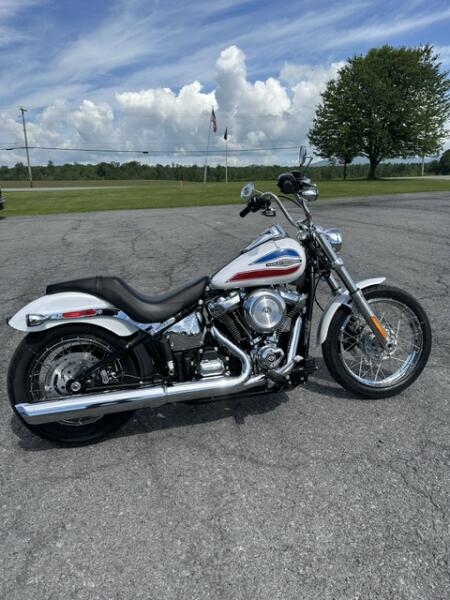 2026 Harley-Davidson® Super Glide® White Onyx Pearl