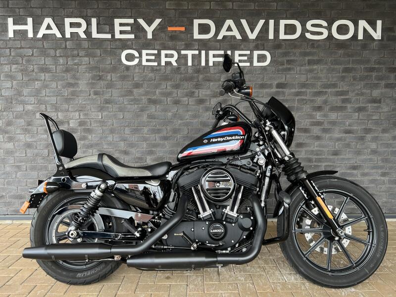 2020 Harley-Davidson® Iron 1200™ Vivid Black