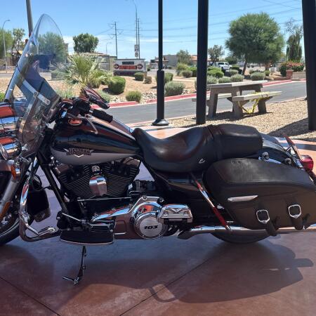 FLHRC 2012 Road King® Classic thumb 2
