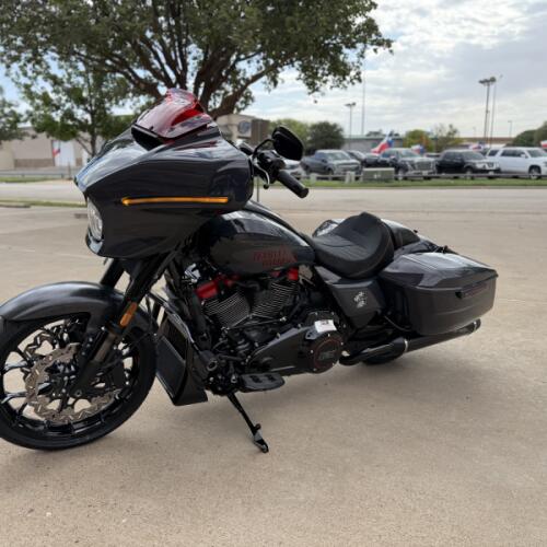 2026 Harley-Davidson® CVO Street Glide ST Inferno Gray thumb 1