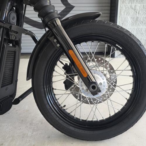 2020 Harley-Davidson® Street Bob® River Rock Gray thumb 1