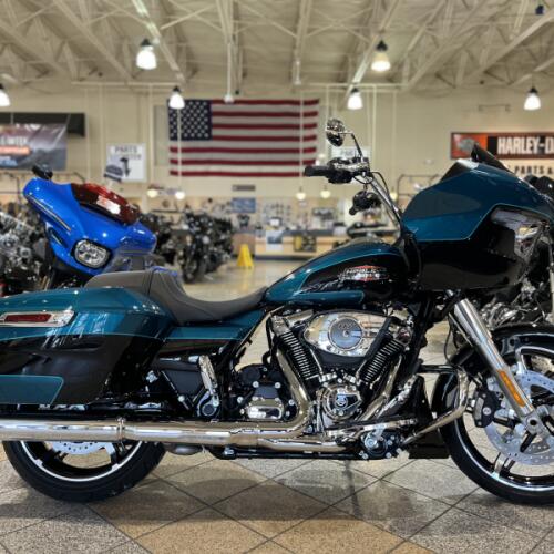 FLTRX 2026 Road Glide® thumb 3