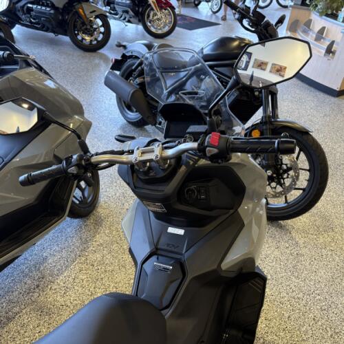 2026 Honda ADV160AT thumb 0