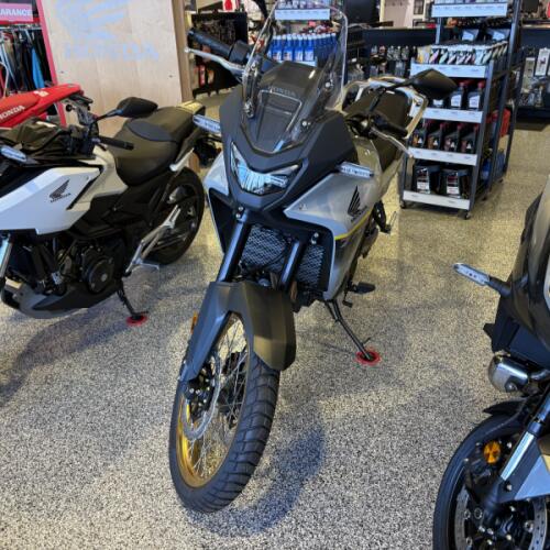 2025 Honda XL750S Transalp thumb 2