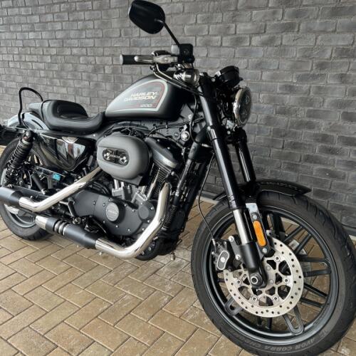 2020 Harley-Davidson® Roadster™ Black Denim thumb 3
