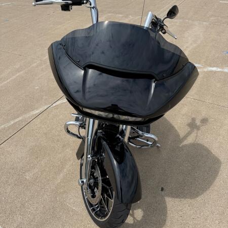 2021 Harley-Davidson® Road Glide® Special Vivid Black thumb 2
