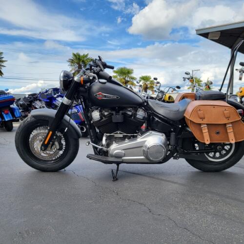 2020 Harley-Davidson® Softail Slim® Black Denim thumb 2