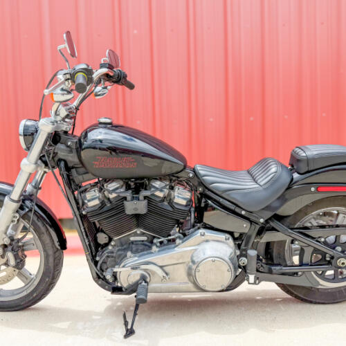 2023 Harley-Davidson® Softail® Standard FXST thumb 3