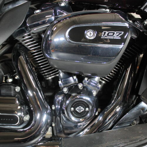 2019 Electra Glide® Ultra Classic® FLHTCU  thumb 0