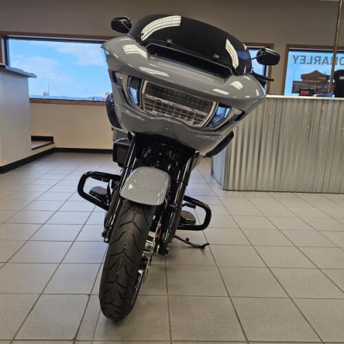 FLTRX 2026 Road Glide® thumb 2