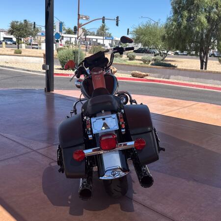 FLHRC 2012 Road King® Classic thumb 0
