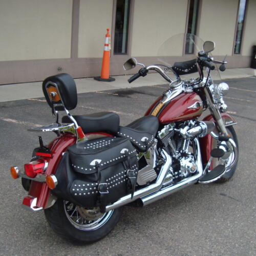 2009 Harley-Davidson® Heritage Softail® Classic Red Hot Sunglo & Smokey Gold thumb 3
