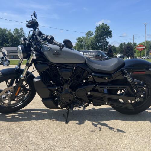 2026 Harley-Davidson® Nightster® Dark Billiard Gray Black Trim thumb 0