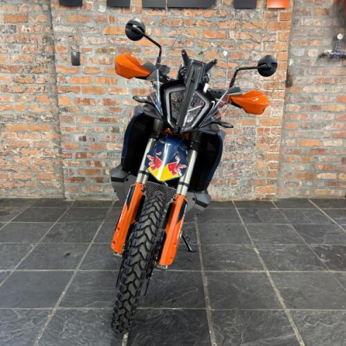 2026 KTM 890 Adventure Rally thumb 2